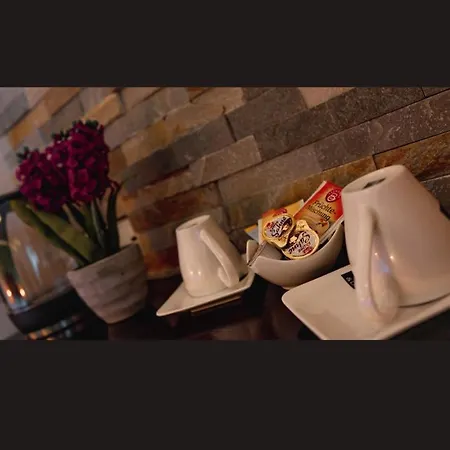 Self Checkin Heckenrose Lorin Hotel *